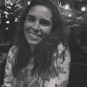 Meet your Posher, Caitlin